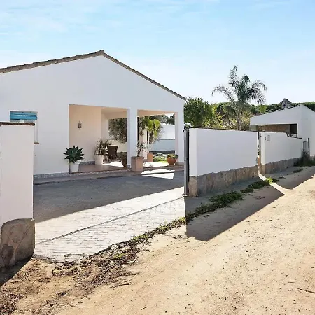 Con Piscina Privada Y Wi-fi